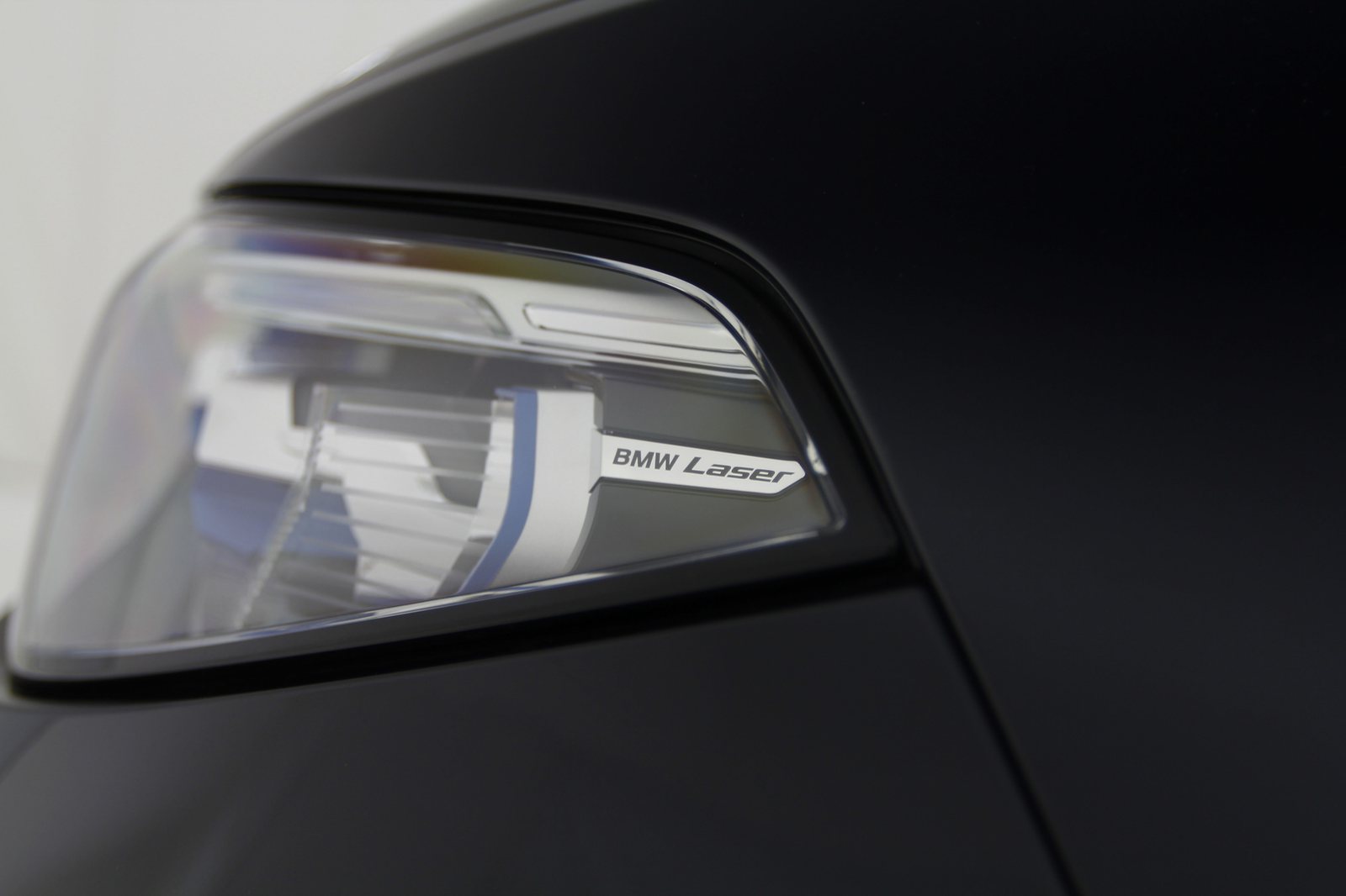 BMW - X7 xDrive40i - LS03997 - Teaser - Exterieur (20).JPG