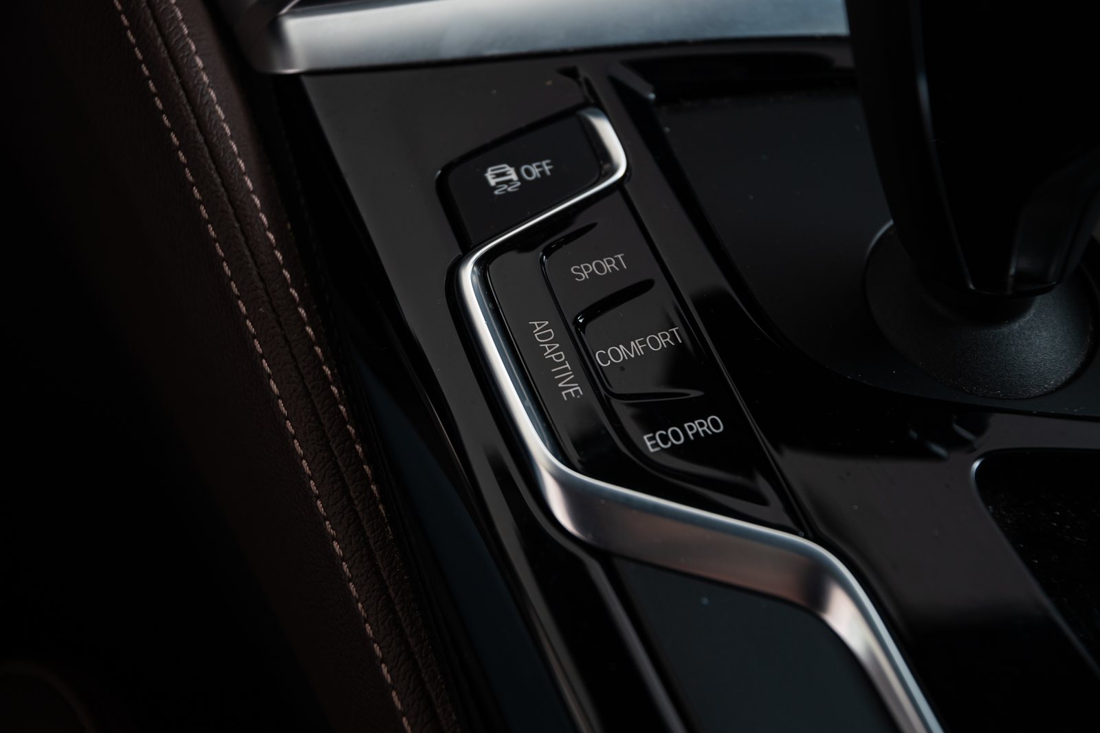 BMW 5 Serie 223- Adaptief onderstel.jpg