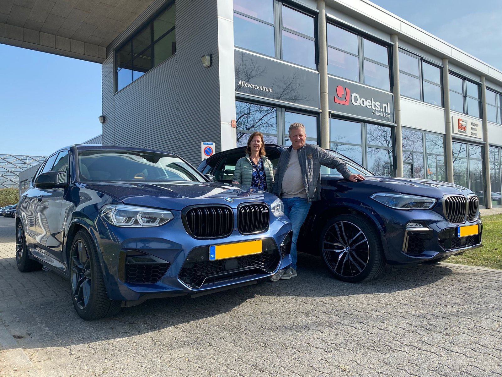 BMW X5 M50i