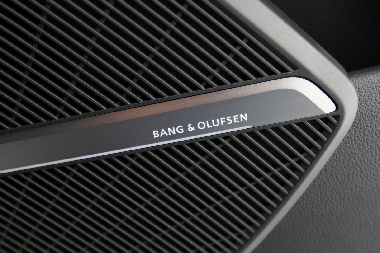 Bang & Olufsen