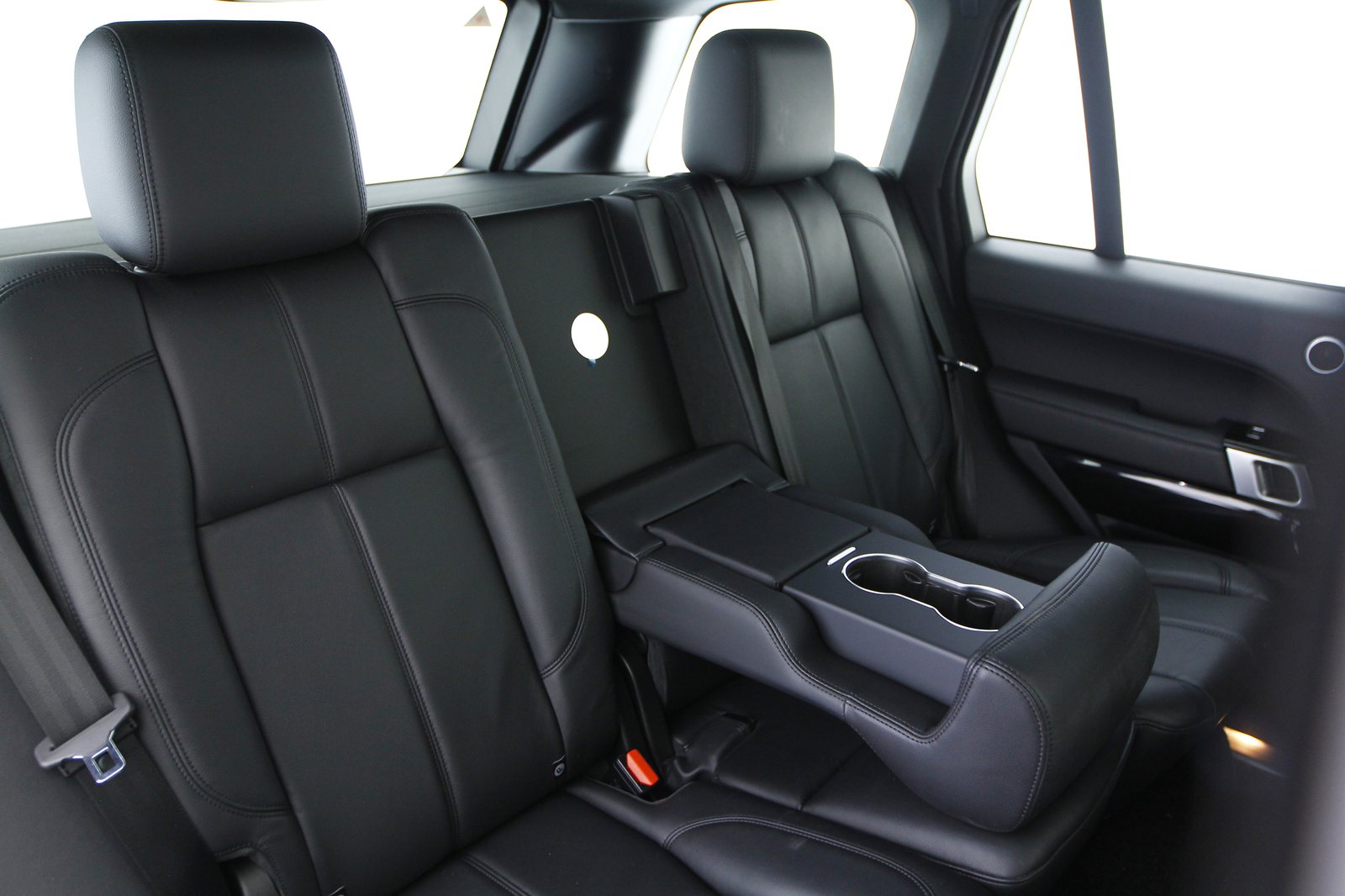 Land Rover - Range Rover Vogue - A321649 - Teaser - Interieur - (10).JPG