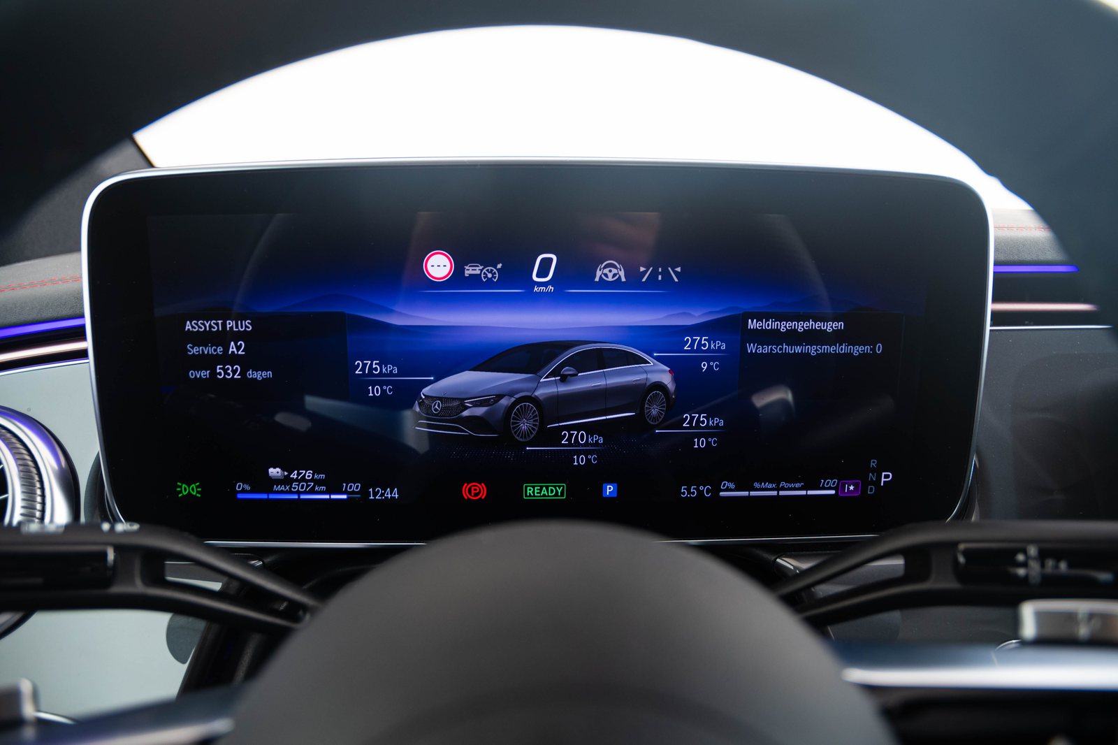 Mercedes EQE (7).jpg